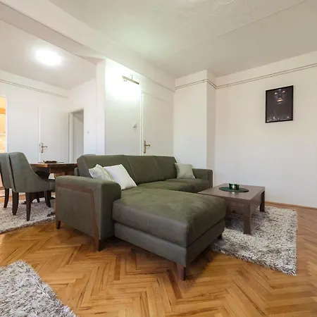 Apartament Anja Lux01 *