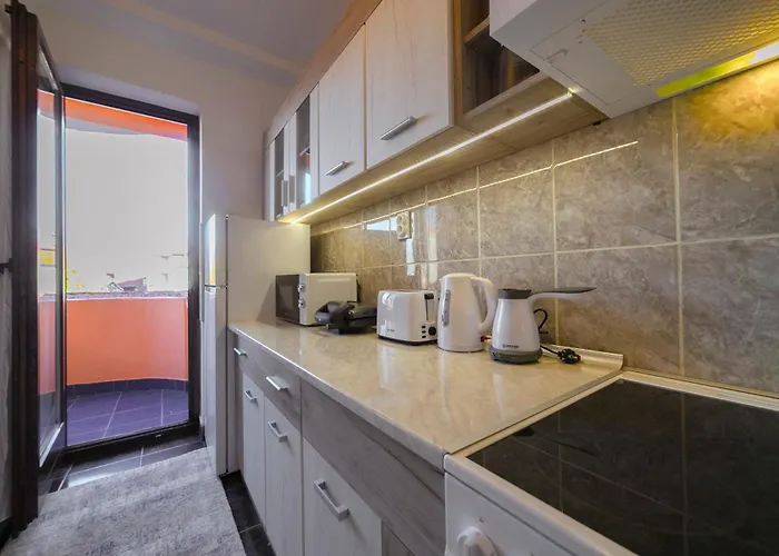 Anja Lux01 ピロト