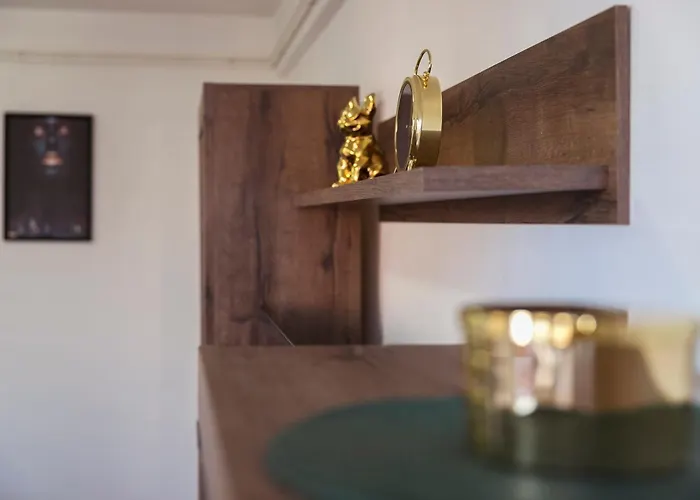 アパート Anja Lux01